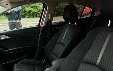 Mazda 3, 2018 год, 1 600 000 рублей, 9 фотография