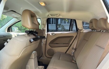 Dodge Caliber I рестайлинг, 2007 год, 590 000 рублей, 11 фотография