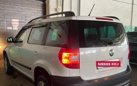 Skoda Yeti I рестайлинг, 2013 год, 860 000 рублей, 2 фотография