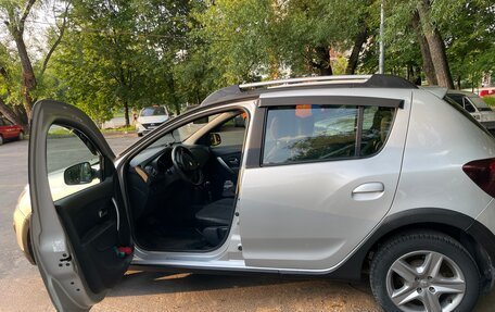 Renault Sandero II рестайлинг, 2016 год, 777 000 рублей, 26 фотография