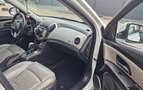 Chevrolet Cruze II, 2013 год, 969 000 рублей, 9 фотография