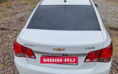 Chevrolet Cruze II, 2013 год, 969 000 рублей, 4 фотография