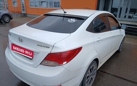 Hyundai Solaris II рестайлинг, 2011 год, 850 000 рублей, 4 фотография