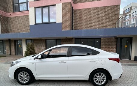 Hyundai Solaris II рестайлинг, 2017 год, 1 670 000 рублей, 6 фотография