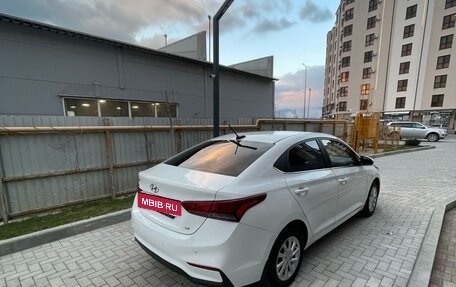 Hyundai Solaris II рестайлинг, 2017 год, 1 670 000 рублей, 7 фотография