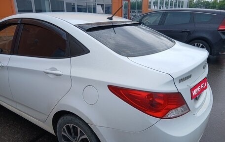 Hyundai Solaris II рестайлинг, 2011 год, 850 000 рублей, 12 фотография