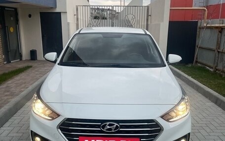 Hyundai Solaris II рестайлинг, 2017 год, 1 670 000 рублей, 18 фотография