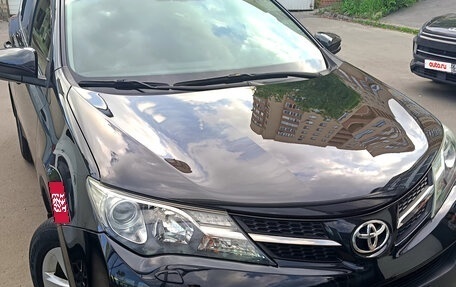 Toyota RAV4, 2013 год, 1 990 000 рублей, 3 фотография