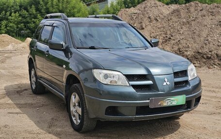Mitsubishi Outlander III рестайлинг 3, 2003 год, 397 500 рублей, 8 фотография