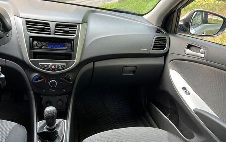 Hyundai Solaris II рестайлинг, 2014 год, 785 000 рублей, 13 фотография