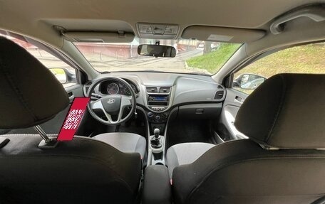 Hyundai Solaris II рестайлинг, 2014 год, 785 000 рублей, 17 фотография