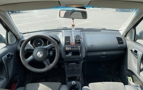 Volkswagen Polo III рестайлинг, 2001 год, 235 000 рублей, 9 фотография