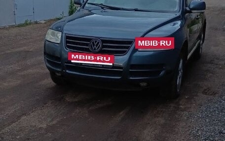 Volkswagen Touareg III, 2005 год, 550 000 рублей, 3 фотография