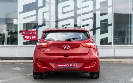 Hyundai i30 II рестайлинг, 2013 год, 979 000 рублей, 4 фотография