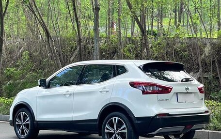 Nissan Qashqai, 2021 год, 1 900 000 рублей, 4 фотография