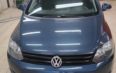 Volkswagen Golf Plus II, 2010 год, 680 000 рублей, 1 фотография