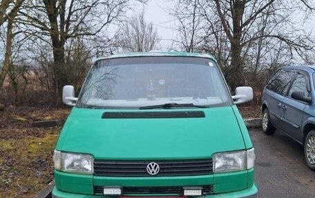 Volkswagen Transporter T4, 1993 год, 350 000 рублей, 1 фотография