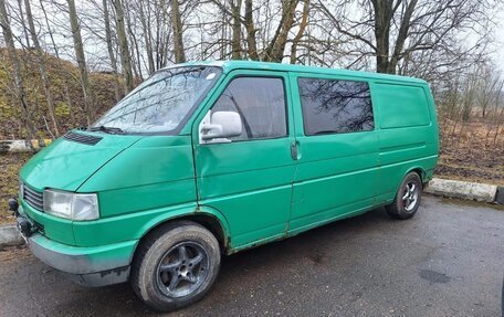 Volkswagen Transporter T4, 1993 год, 350 000 рублей, 3 фотография