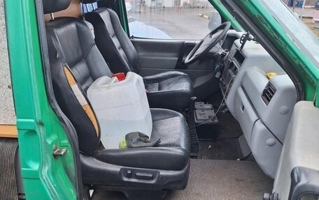 Volkswagen Transporter T4, 1993 год, 350 000 рублей, 8 фотография