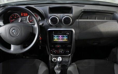 Renault Duster I рестайлинг, 2013 год, 945 000 рублей, 2 фотография