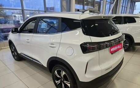 Chery Tiggo 4 I рестайлинг, 2025 год, 2 420 000 рублей, 5 фотография