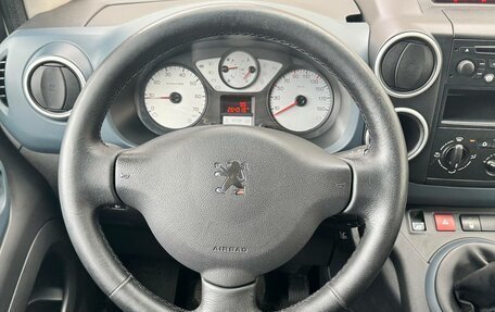 Peugeot Partner II рестайлинг 2, 2011 год, 699 000 рублей, 6 фотография