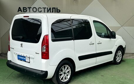 Peugeot Partner II рестайлинг 2, 2011 год, 699 000 рублей, 4 фотография