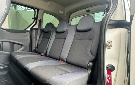 Peugeot Partner II рестайлинг 2, 2011 год, 699 000 рублей, 9 фотография