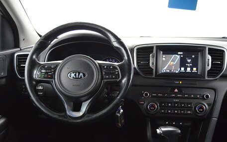 KIA Sportage IV рестайлинг, 2017 год, 1 600 000 рублей, 11 фотография