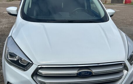 Ford Kuga III, 2017 год, 1 650 000 рублей, 3 фотография