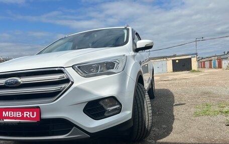 Ford Kuga III, 2017 год, 1 650 000 рублей, 2 фотография