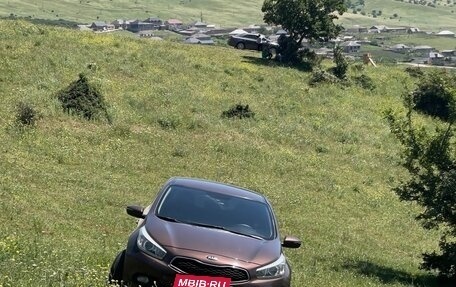 KIA cee'd III, 2014 год, 1 250 000 рублей, 2 фотография