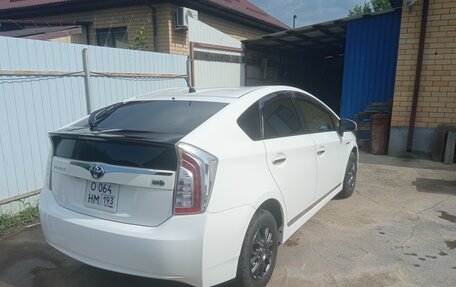 Toyota Prius, 2014 год, 1 330 000 рублей, 5 фотография