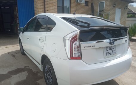 Toyota Prius, 2014 год, 1 330 000 рублей, 6 фотография