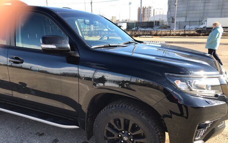 Toyota Land Cruiser Prado 150 рестайлинг 2, 2021 год, 8 500 000 рублей, 11 фотография