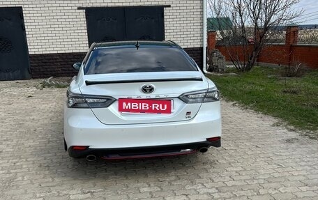 Toyota Camry, 2021 год, 2 680 000 рублей, 4 фотография