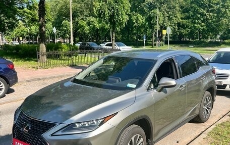Lexus RX IV рестайлинг, 2021 год, 5 100 000 рублей, 3 фотография