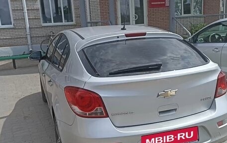Chevrolet Cruze II, 2014 год, 1 000 000 рублей, 2 фотография
