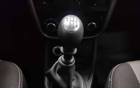 Renault Duster I рестайлинг, 2014 год, 927 000 рублей, 13 фотография