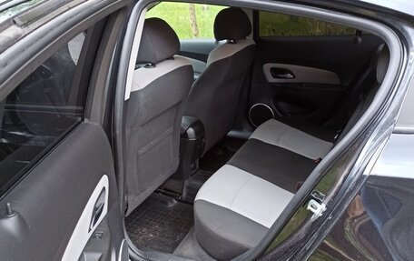 Chevrolet Cruze II, 2014 год, 850 000 рублей, 4 фотография