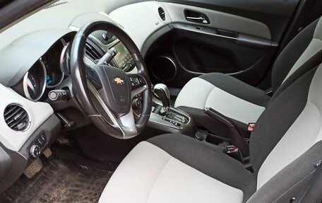 Chevrolet Cruze II, 2014 год, 850 000 рублей, 5 фотография