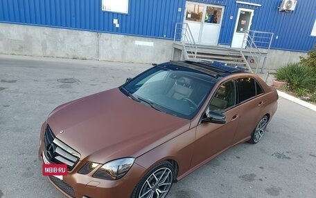 Mercedes-Benz E-Класс, 2012 год, 1 975 000 рублей, 4 фотография