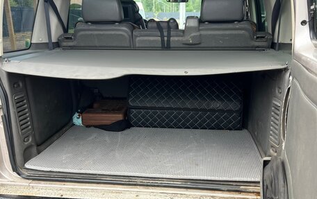 Land Rover Discovery III, 2001 год, 640 000 рублей, 6 фотография