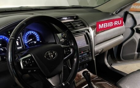 Toyota Camry, 2016 год, 2 149 000 рублей, 9 фотография