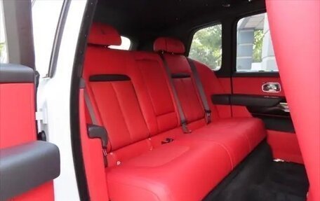 Rolls-Royce Cullinan, 2022 год, 31 500 750 рублей, 16 фотография