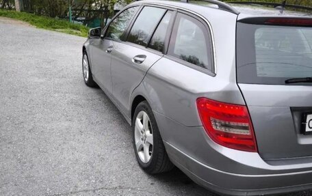 Mercedes-Benz C-Класс, 2009 год, 1 100 000 рублей, 5 фотография