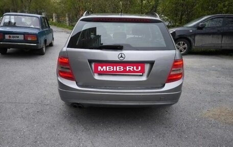 Mercedes-Benz C-Класс, 2009 год, 1 100 000 рублей, 4 фотография