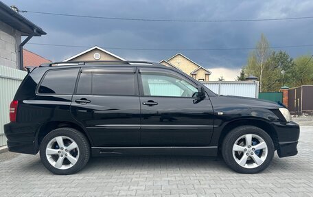 Toyota Kluger I, 2002 год, 1 175 000 рублей, 8 фотография