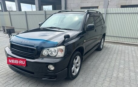 Toyota Kluger I, 2002 год, 1 175 000 рублей, 2 фотография