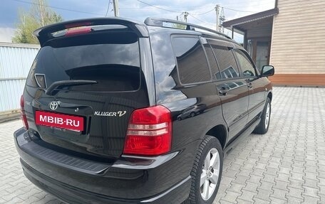 Toyota Kluger I, 2002 год, 1 175 000 рублей, 9 фотография